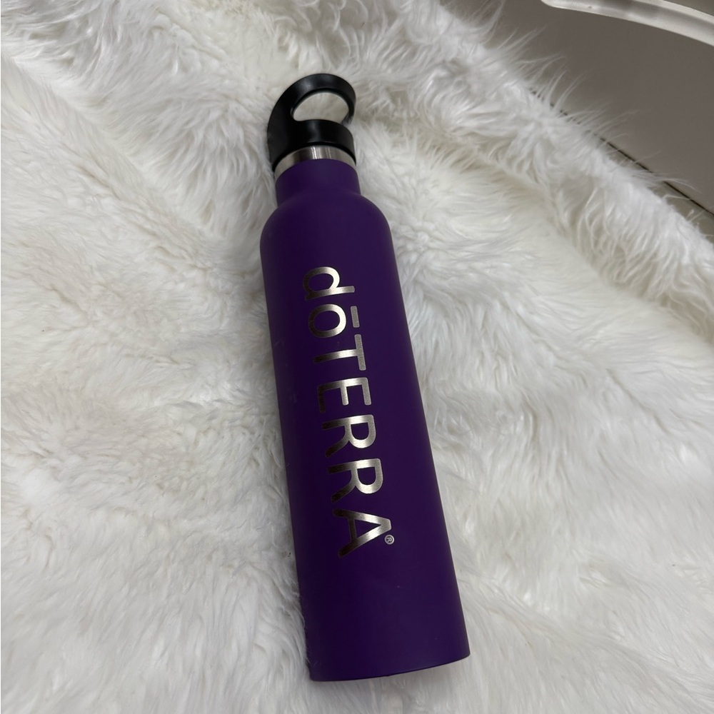 doTERRA Purpkr and Silver  Insulated Bottle
